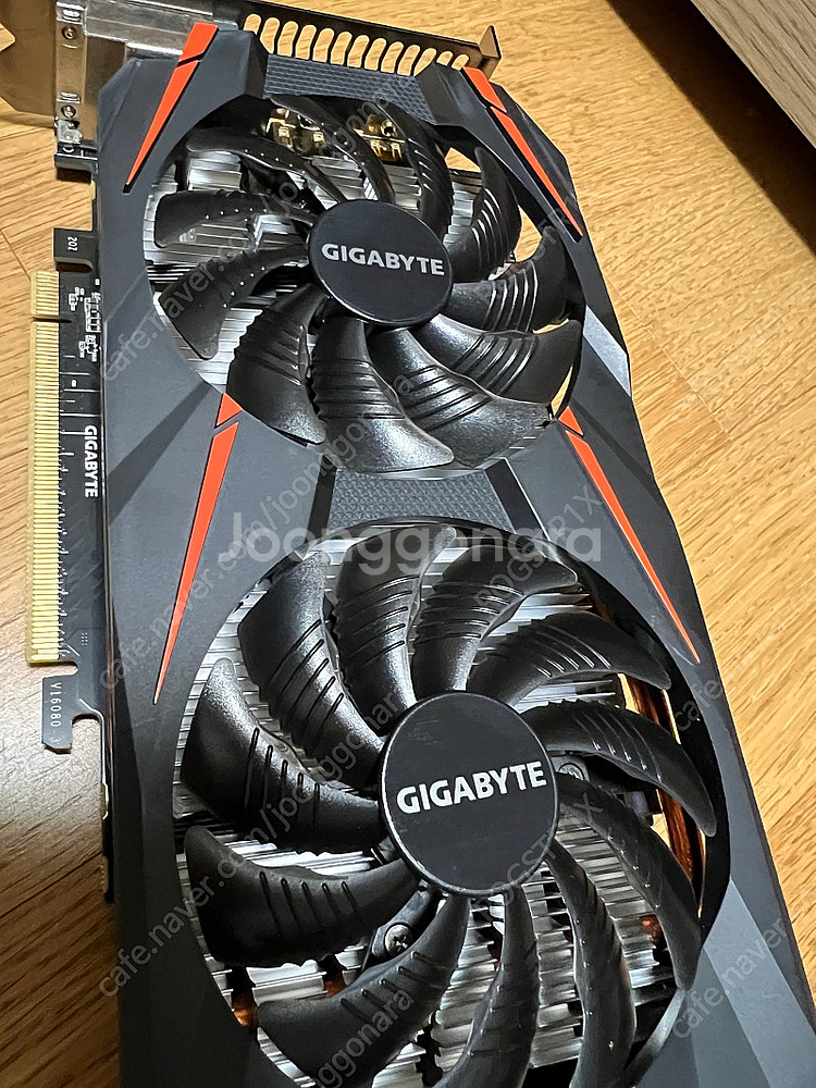 기가바이트 GTX1060 6GB--1