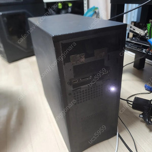 인텔 i7 6700 GTX1060 6GB 게이밍PC를 판매합니다