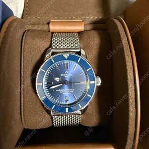 브라이틀링 슈퍼오션 헤리티지2 44mm 청판 시계