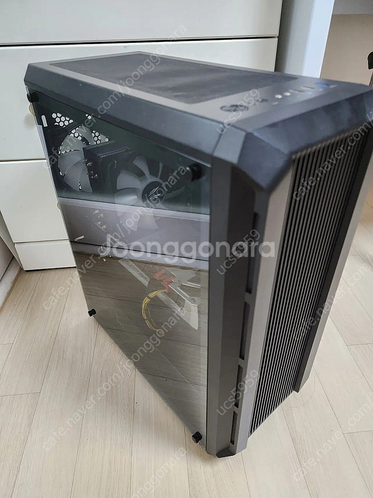 라이젠 7500F RX5700XT 게이밍PC를 판매합니...--1