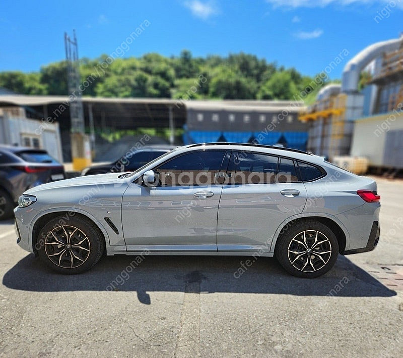 BMW X4 xDrive20i M스포츠--4