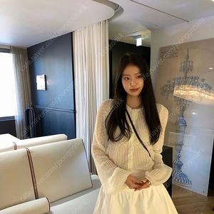 르플레인 벨 가디건 새상품 9만원