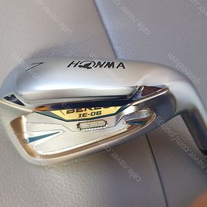 (남여)정품 혼마베레스 2스타 A,S웨지와 7번아이언 A급 몇가지 판매해요