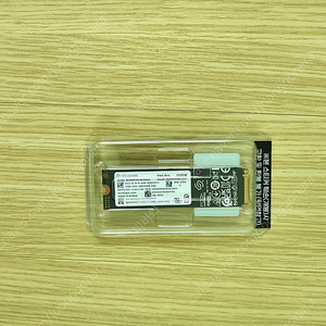 솔리다임 (SOLIDIGM) NVMe P44 Pro 512G DRAM탑재 -> SK하이닉스 OEM