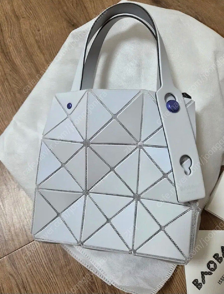 바오바오 캐럿 미니 라이트 그레이 이미지