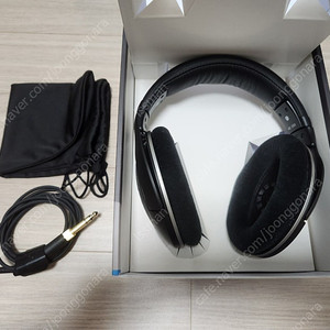 젠하이저 HD550 헤드폰