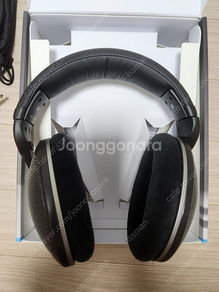 젠하이저 HD550 헤드폰--2