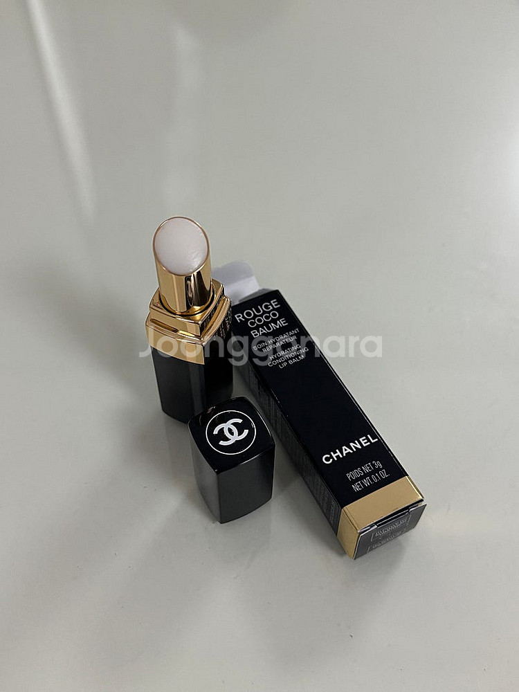 샤넬 루쥬 코코 하이드레이팅 립밤--0