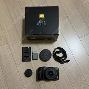 니콘 Z30 DX 16-50 kit