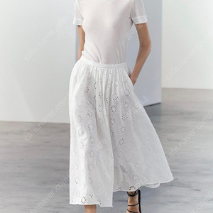 zara 자라 펀칭 자수 스커트