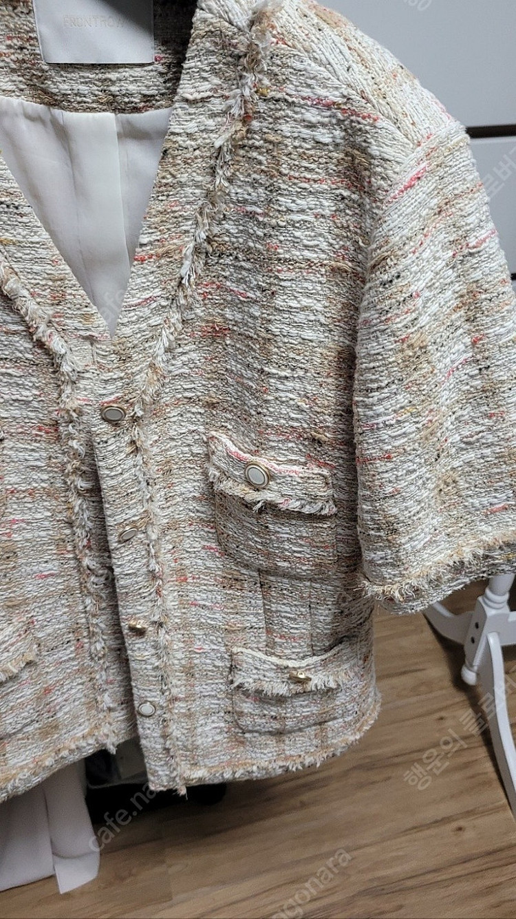 프론트로우 반팔 트위드자켓--3