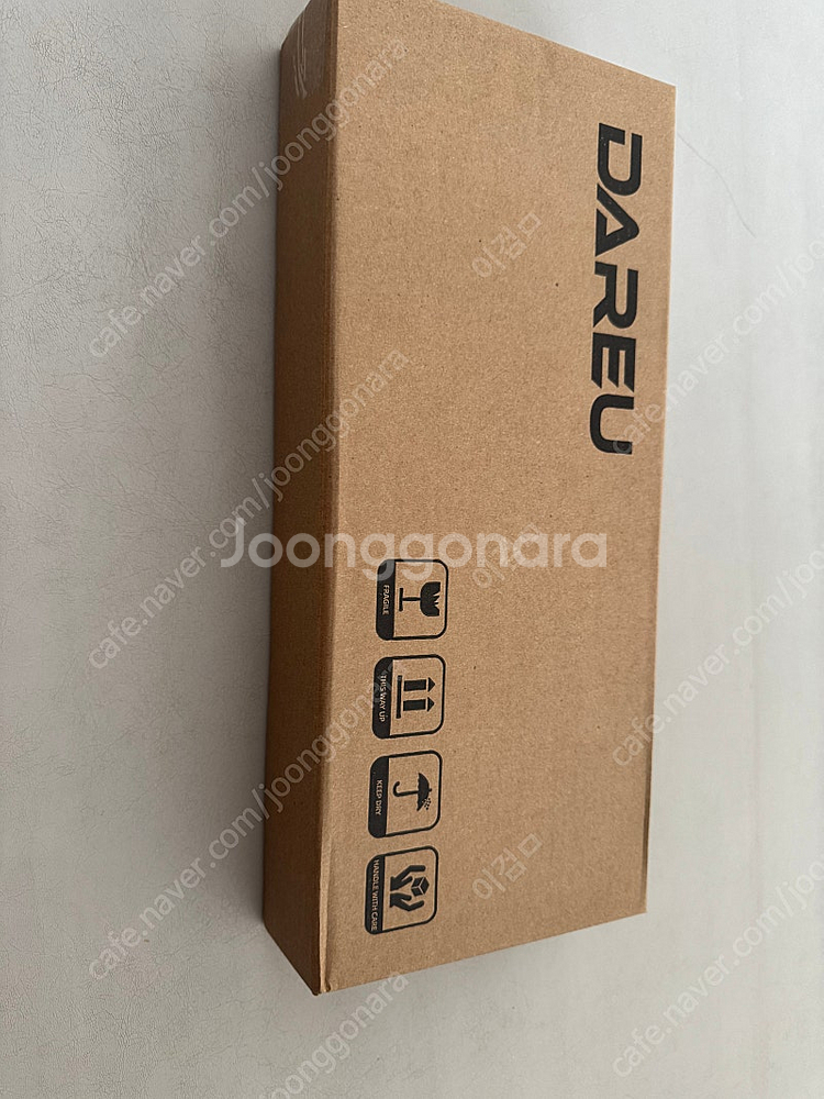 다얼유 ek87pro 화이트 저소음머스타드축 키보드 미개봉 새제품--1