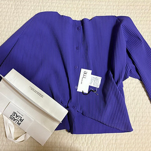 미 이세이미야케 파인 니트 가디건