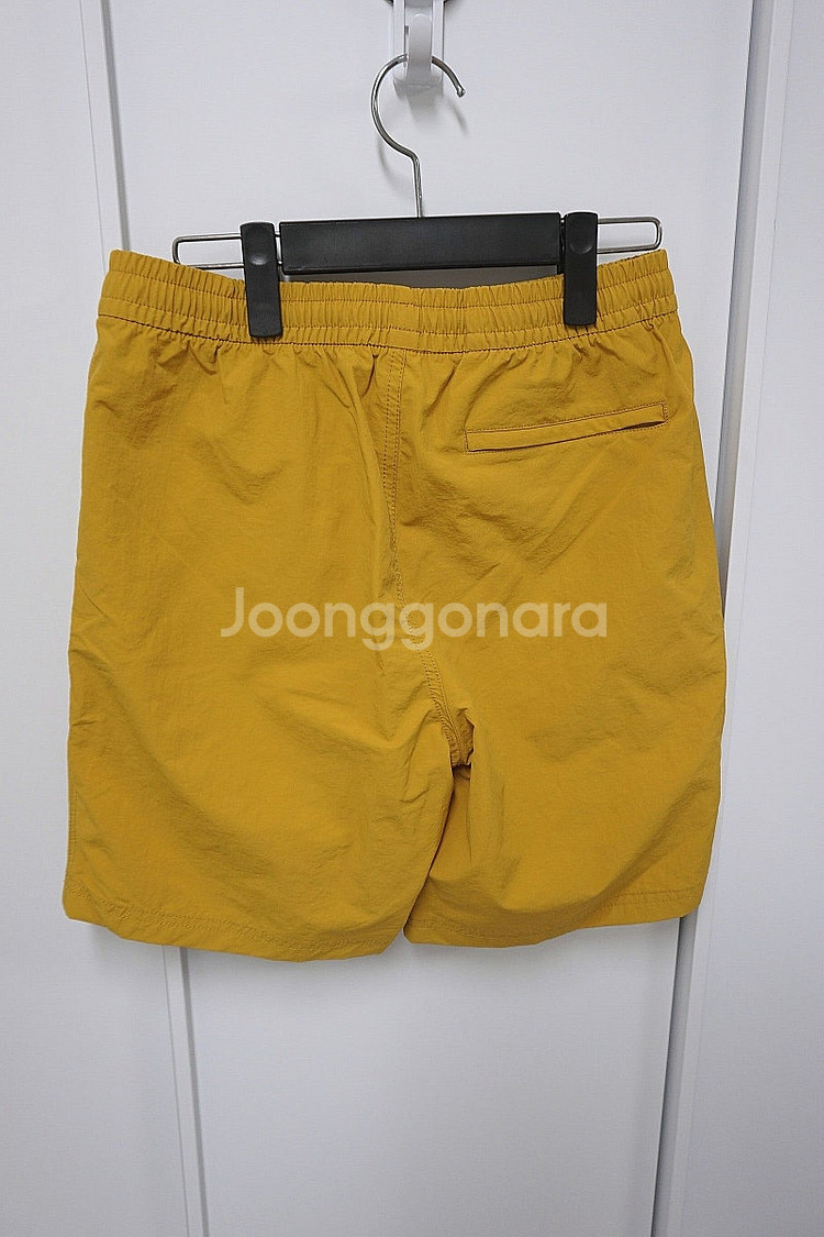 무신사 스탠다드 나일론 반바지 28 머스타드 새제품--2