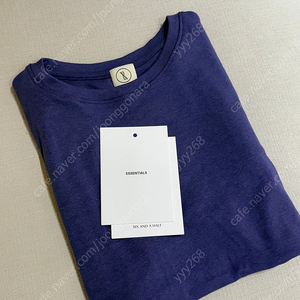 Six and a half 식스앤어하프 Crew neck tee purple
