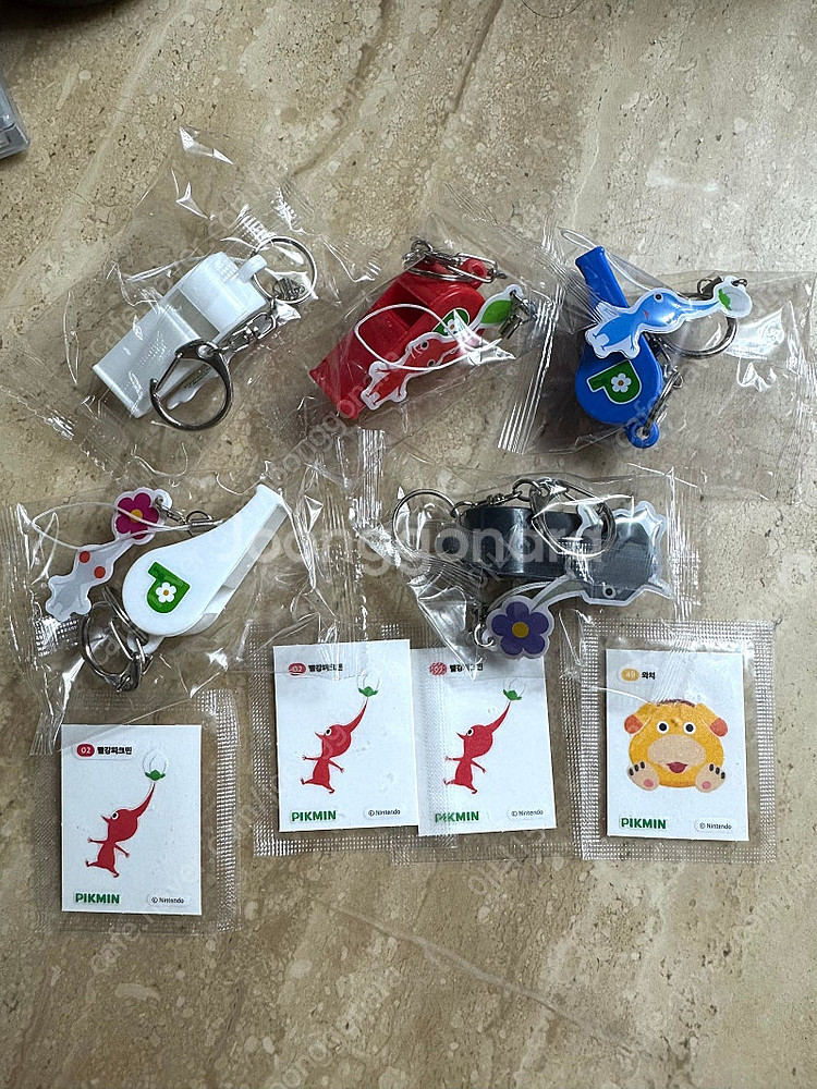 피크민 호루라기 키링, 띠부띠부씰--0