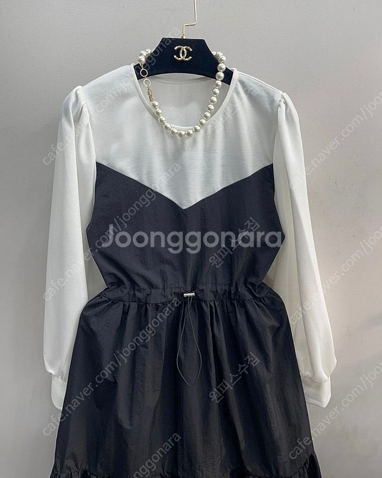 [미착용/새상품] 코튼 배색 스트링 바스락 롱 원피스--6