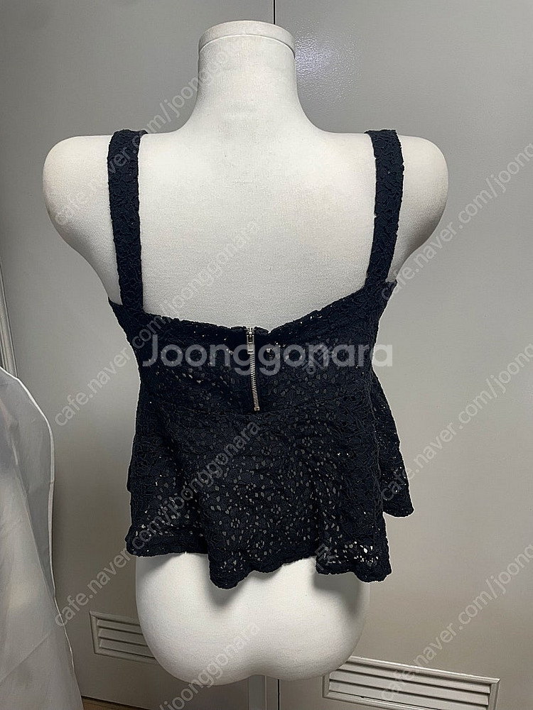 플라워패턴 블랙 검정 프릴 블라우스 나시 뷔스티에--1