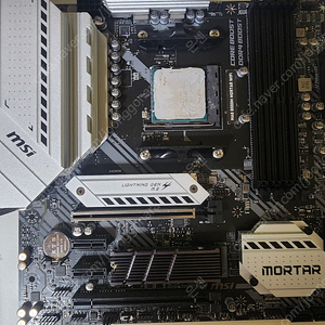 5800x3d . MSI MAG B550M Mortar WiFi . 케세어 32램 일괄팝니다