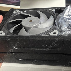 phanteks t30 120팬