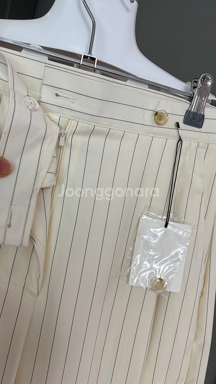 아워 꼬모스 핀턱 스트라이프 팬츠 스몰 새상품(현재도 ...--9