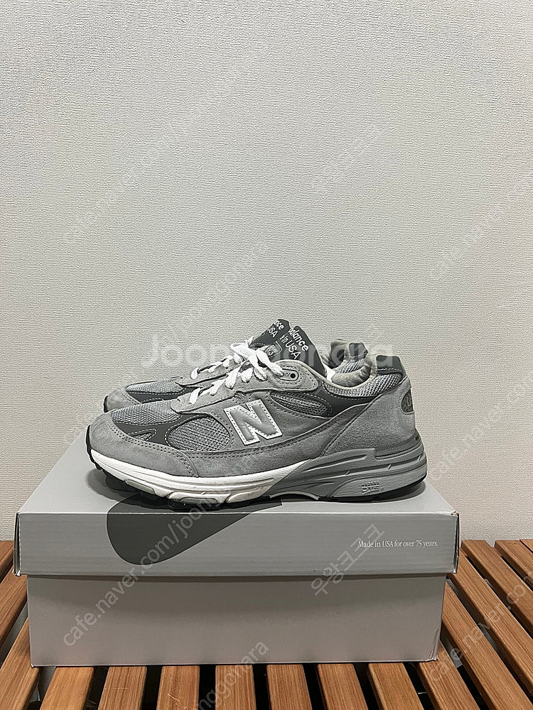 뉴발란스 993 그레이 260사이즈--1
