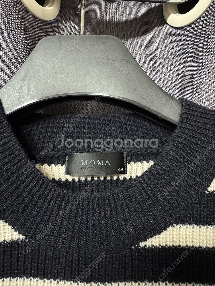 모마디자인 / 울 프렌치 스트라이프 니트 다크네이비 / 48(100)--1