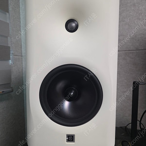 더치앤더치 8c Dutch & Dutch 8c 하이엔드 액티브 풀레인지 스피커 판매합니다.