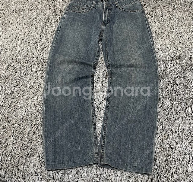 돌체앤가바나 금장 데님팬츠 데님청바지 31인치--0