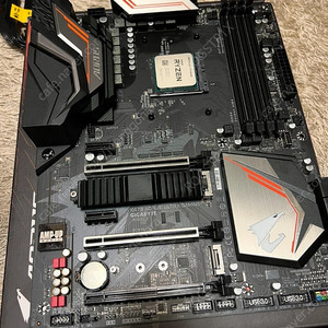 기가바이트 X470 Aorus Ultra Gaming 메인보드