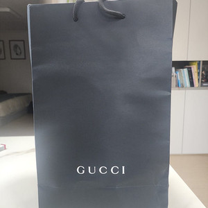 미사용 완전새상품 구찌Gucci 점보 힙색 벨트백 6450931W3CN 검정색 80CM 110만원에 팝니다(28 * 18 * 8)