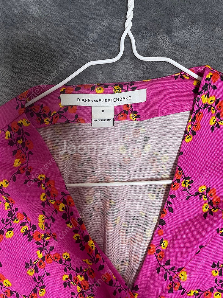 DVF 장미 패턴 랩 원피스 정품--1