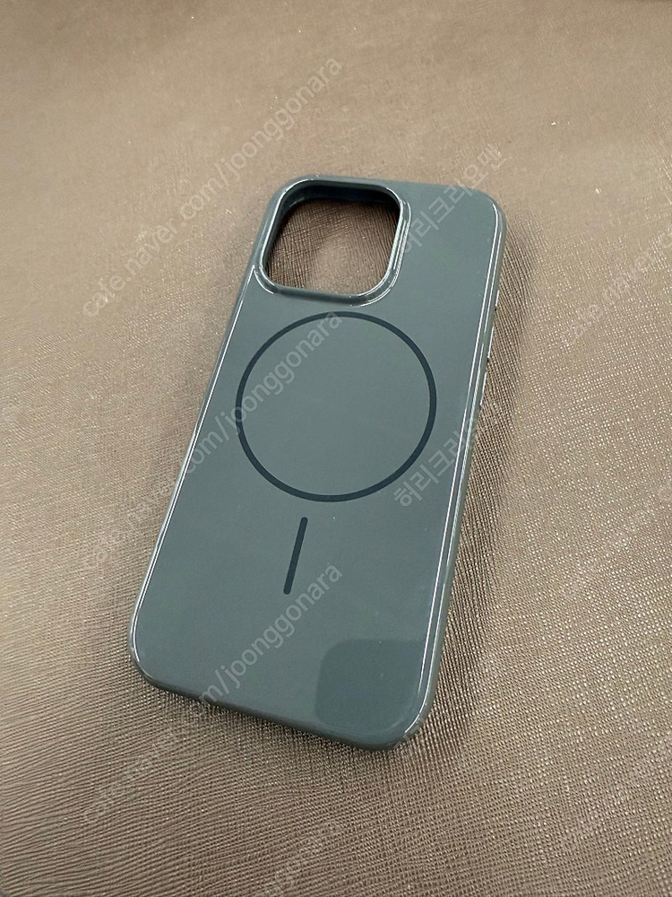 아이폰16pro Beats 케이스 (애플정품)--1