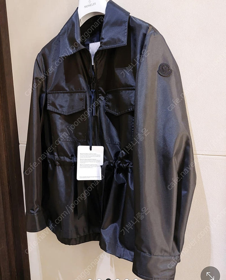 몽클레어 DEIPILO 바람막이 레인자켓--5