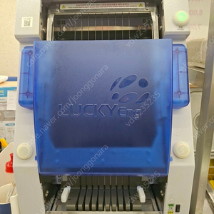 LUCKYEng 럭키엔지니어링 자동김밥절단기