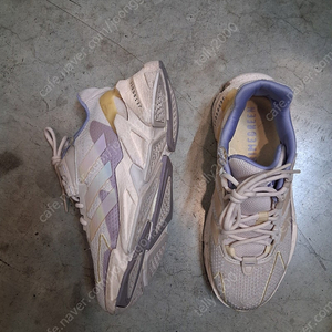 아디다스 JETBOOST 러닝 운동화 정가 140000원