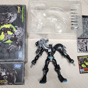 트랜스포머 마스터피스 라이오콘보이 블랙 (MP-48+) 팝니다.