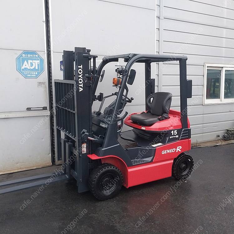 도요타 전동지게차 1.5톤 싸이드쉬프트장착 2단 3000MM 8FB15 좌식지게차 [신차수준]중고--2
