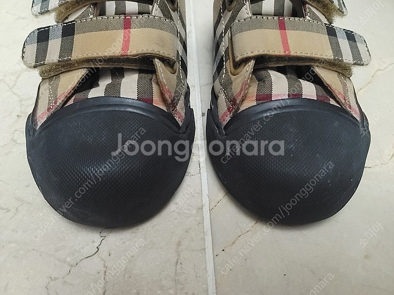 버버리 키즈 체크 스니커즈 29 Size--7
