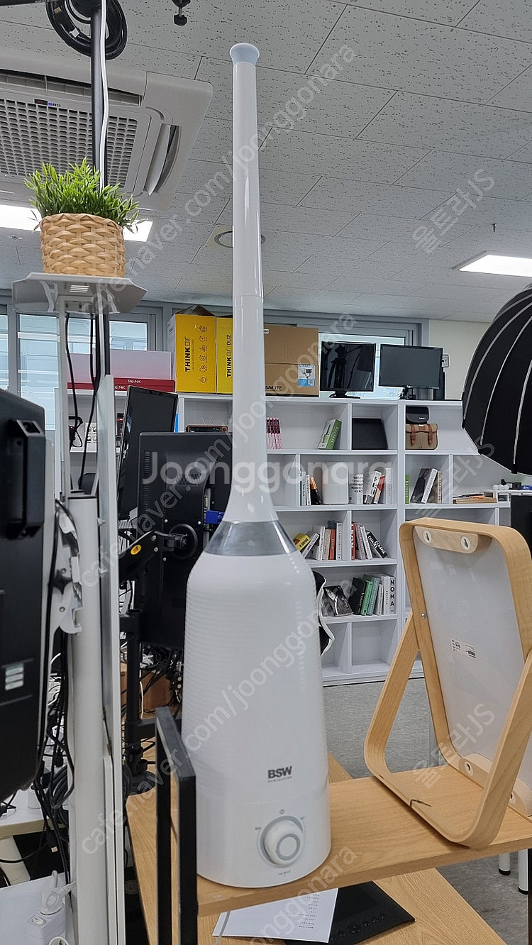 스튜디오 폐업 가전제품류 판매 (모니터, TV, 노트북...--2