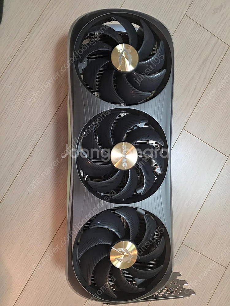 rtx 4090 jotac amp 팝니다--3