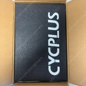 싸이플러스 T2 cycplus 스마트 로라 팝니다.