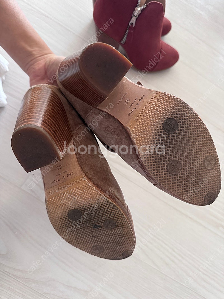 랙앤본 스웨이드 앵글부츠 35(220)--4