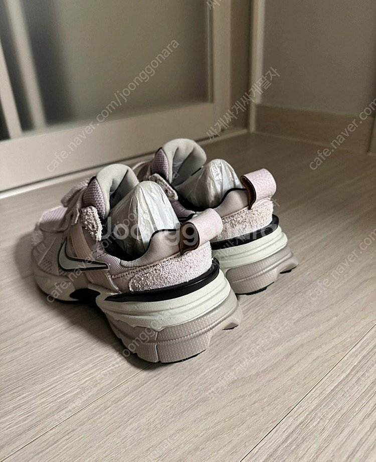 나이키 V2K 우먼 240--1