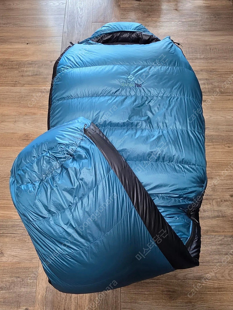 큐물러스 테네카700 침낭--1