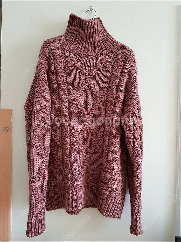 자라 리미티드 터틀넥 (이탈리아 원사) 새상품급--1