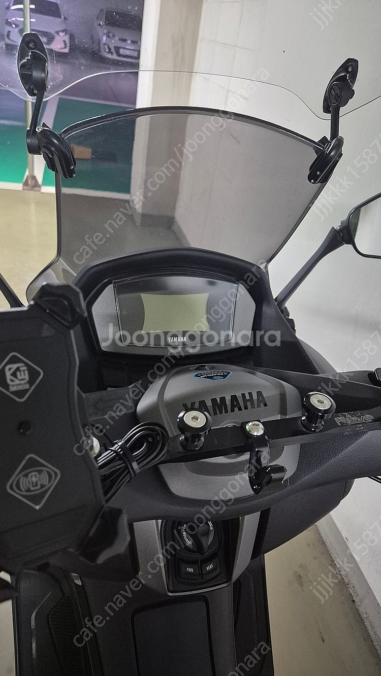 야마하앤맥스125cc24년9월등록--8