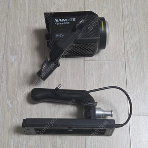 난라이트 포르자 60B 판매합니다.