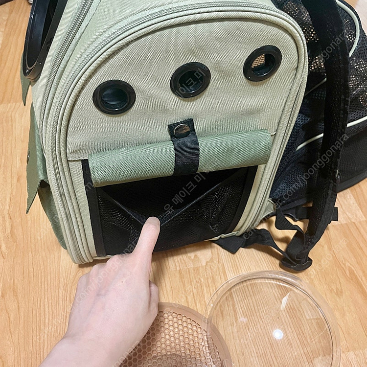 (확장형) 강아지 고양이 반려동물 백팩 배낭 우주선 이동가방 숨숨집 캐리어 이미지