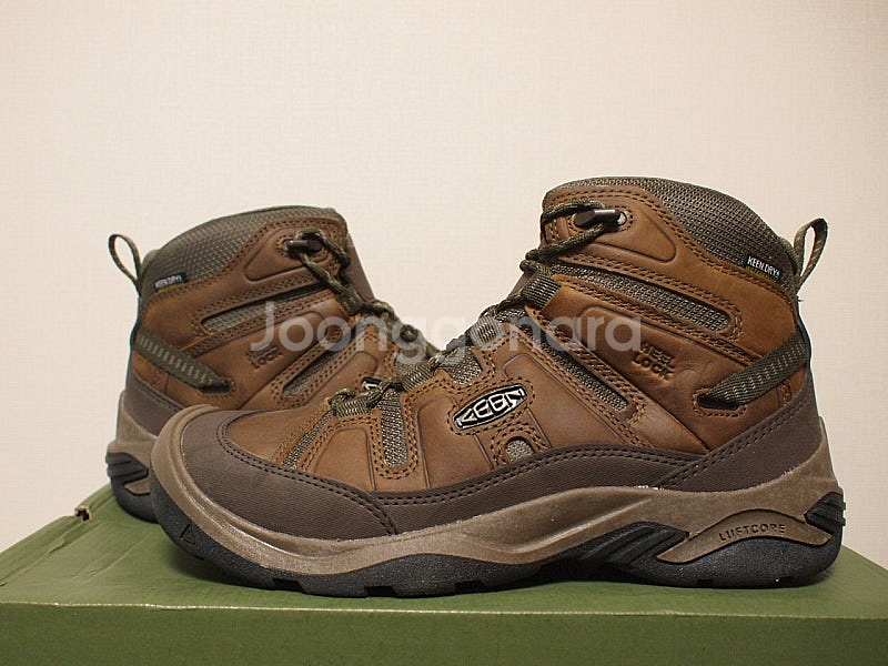 킨 서카디아 KEEN CIRCADIA 등산화 새제품 팝니다.--4